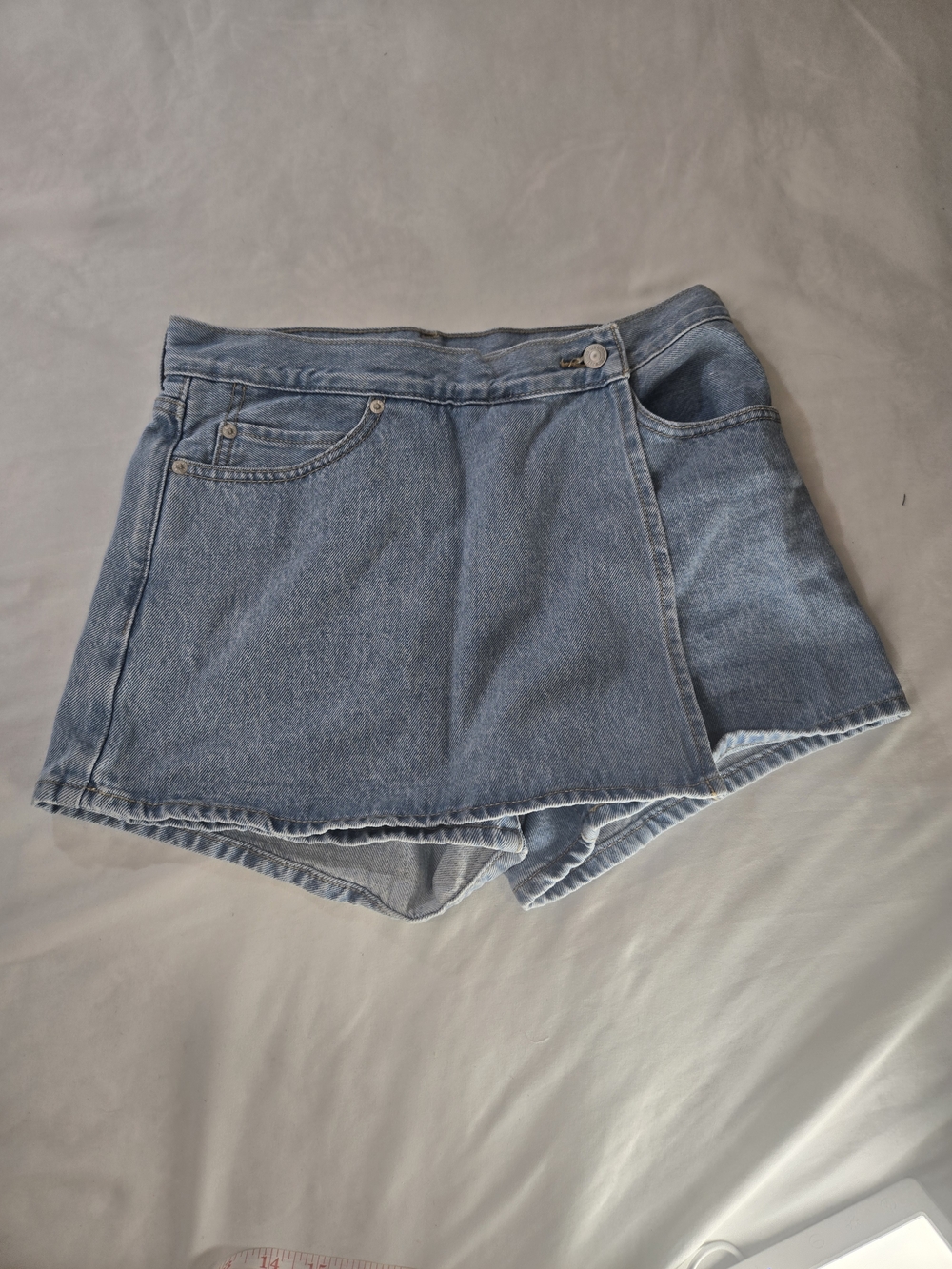 Levi's Light Blue Denim Skort 28